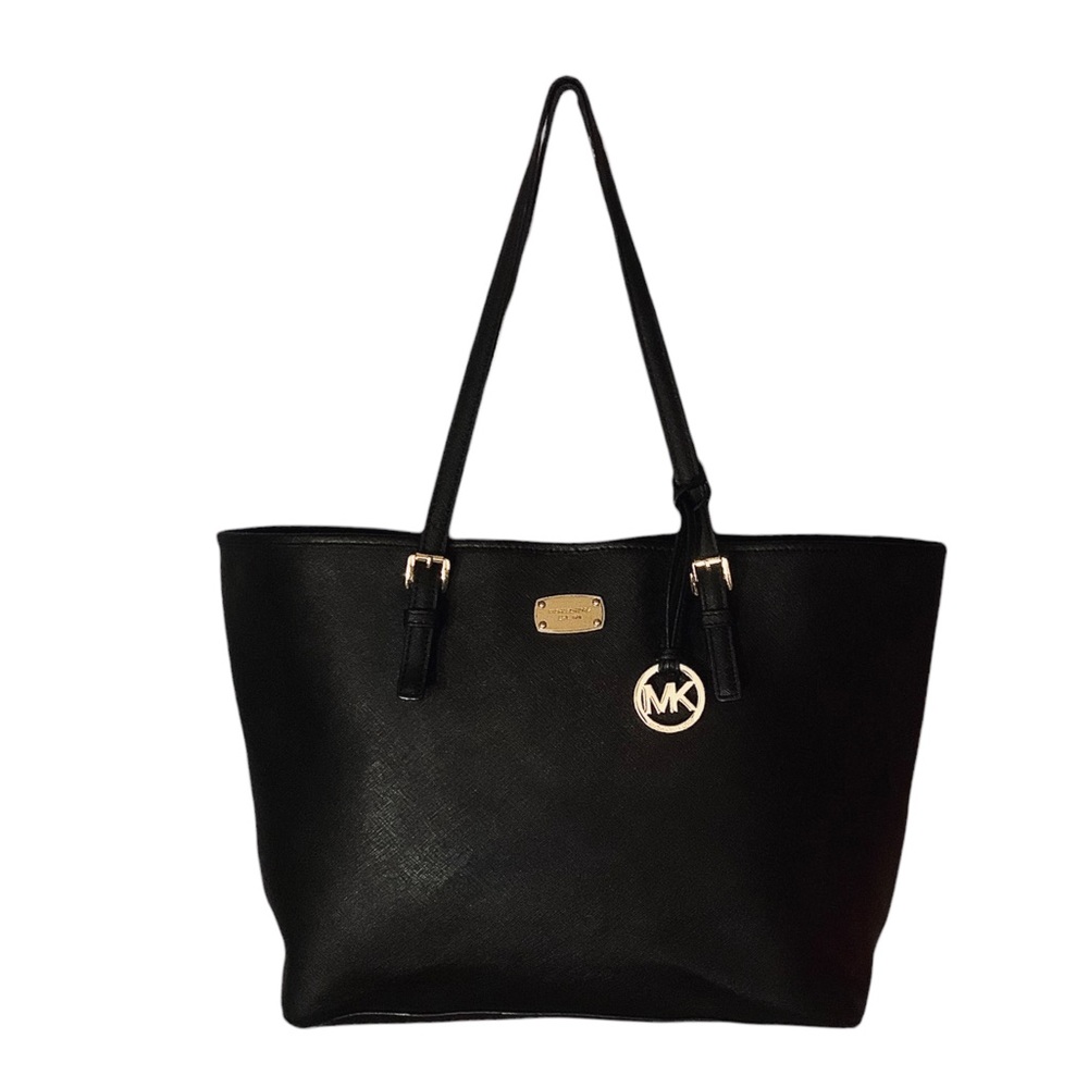 MICHAEL KORS XL Jetset Saffiano Leather Tote in Black. 
Pristine Condition.